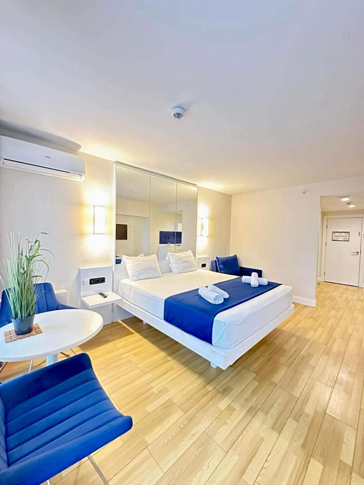 Orbi City Suite With Sea View Batumi Eksteriør bilde